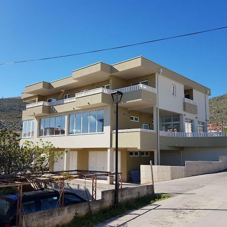 Apartmani Marella Donji Seget Exteriér fotografie