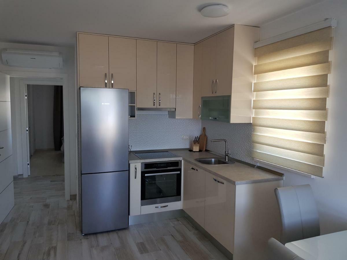 Apartmani Marella Donji Seget Exteriér fotografie