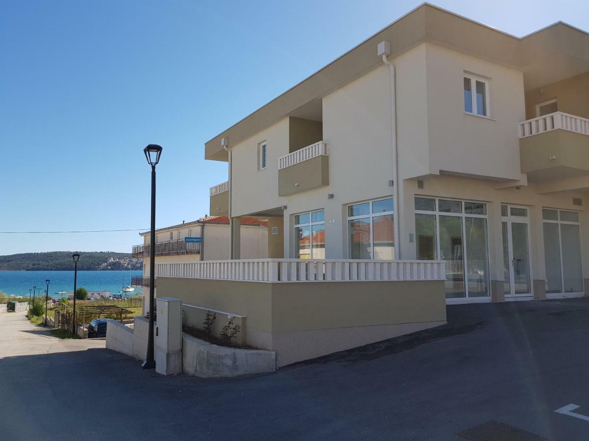 Apartmani Marella Donji Seget Exteriér fotografie
