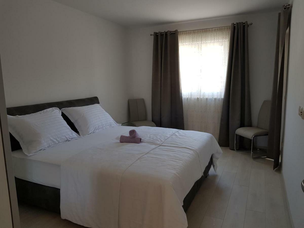 Apartmani Marella Donji Seget Exteriér fotografie