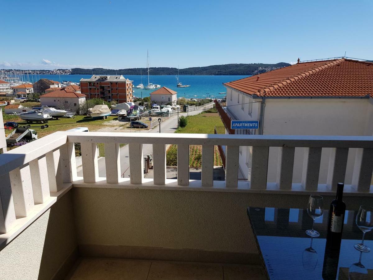 Apartmani Marella Donji Seget Exteriér fotografie